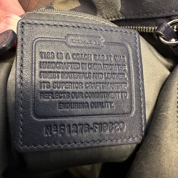 Coach Classic Navy/Silver Handbag - Picture 3 of 14